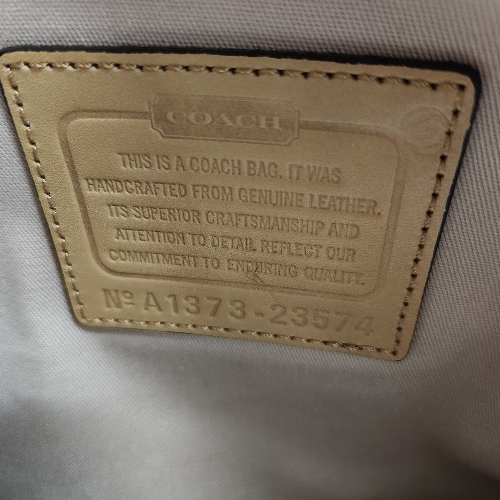 100% AUTHENTIC  COACH LEGACY LEATHER HALEY SATCHEL 23574 B4/Sand Beige Tassels - Picture 9 of 12
